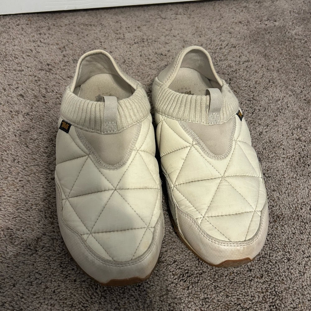 Teva Cream Quilted Athletic Shoes